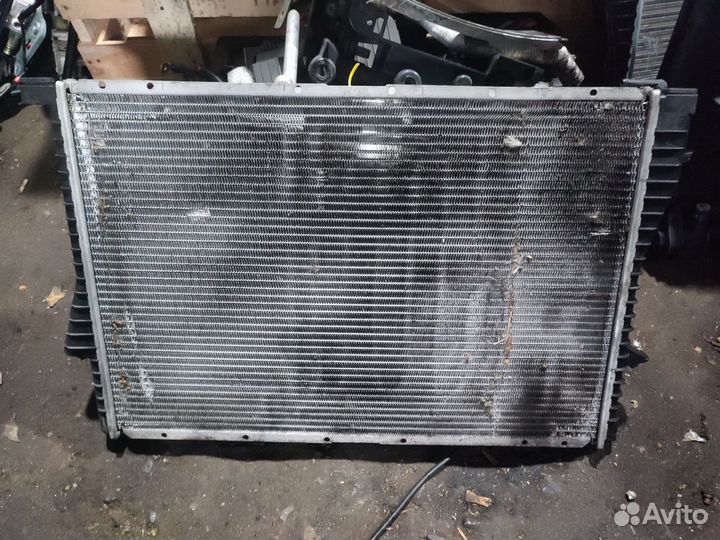Радиатор охлаждения Bmw e39 бмв рестайлинг