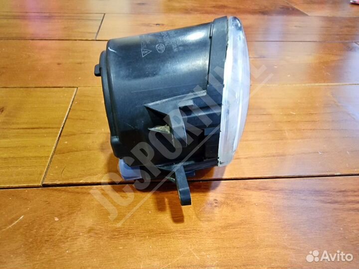 Противотуманная фара Valeo 89210656