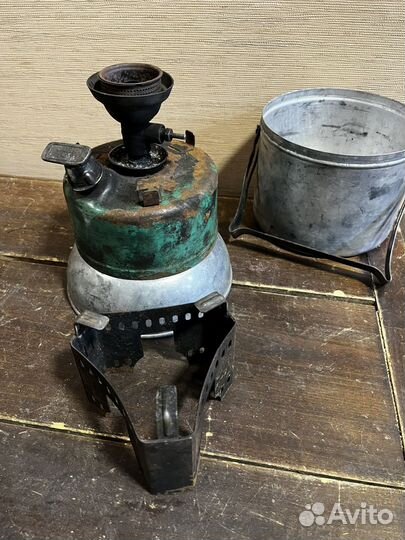 Примус Шмель, Туриси СССР