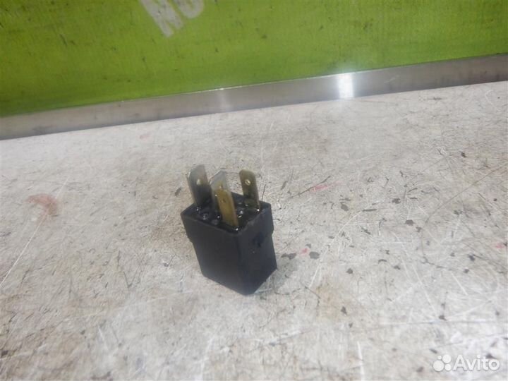 Реле Ниссан Мурано 02-08