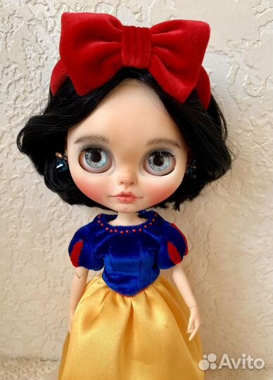 Кукла кастом Блайз Белоснежка