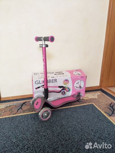Новый самокат Globber Elite flash lights