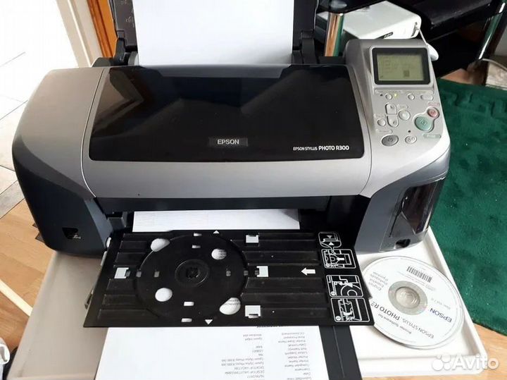 Цветной принтер Epson R320