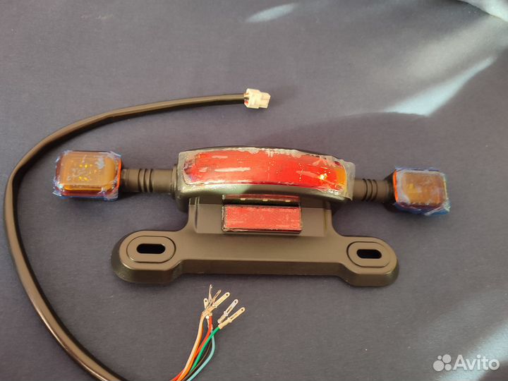 Стоп сигнал с поворотниками 48-60в