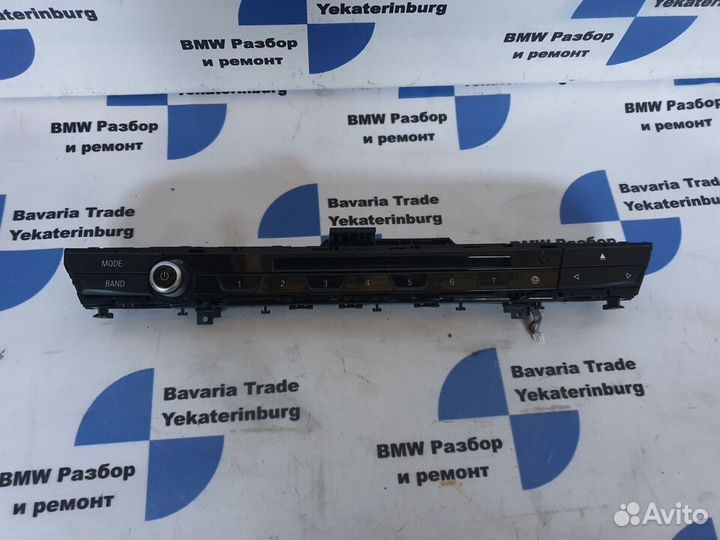 Панель управления магнитолой BMW G30