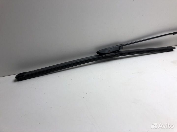 Поводок стеклоочистителя передний левый Renault Sa