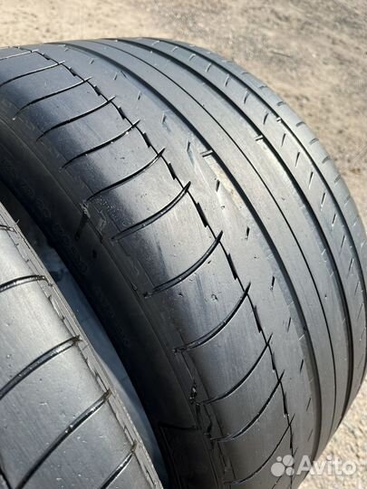 Michelin Pilot Sport 255/40 R20 и 295/35 R20 101Y