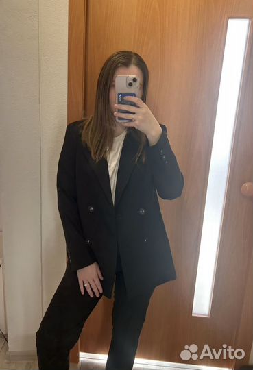 Брючный костюм