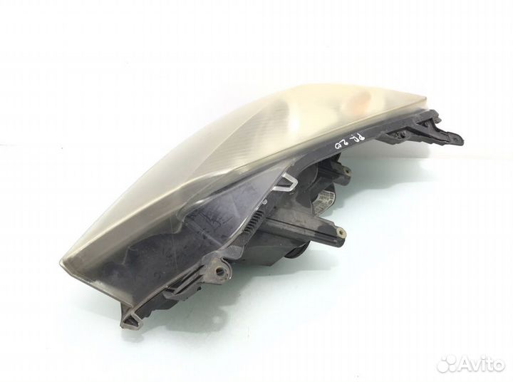 Фара правая Opel Astra H 1.6 I 2006