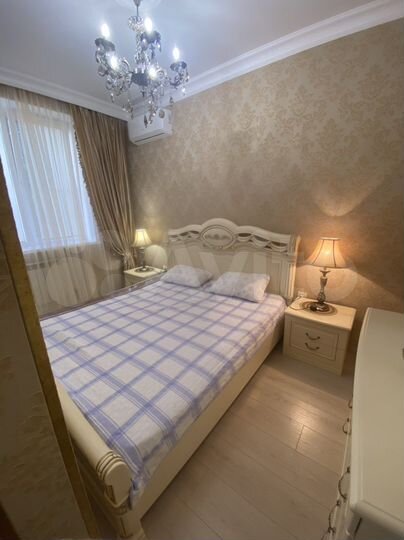 1-к. квартира, 52 м², 1/5 эт.