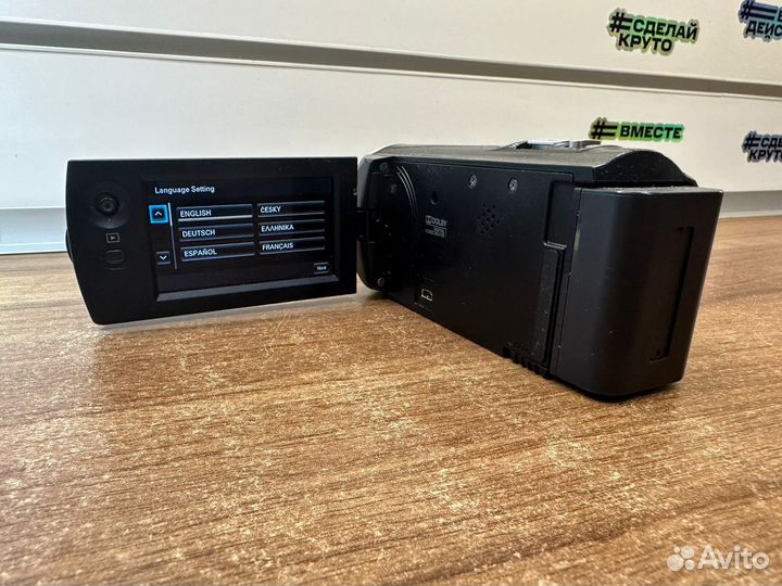 Видеокамера Sony HDR-CX220E