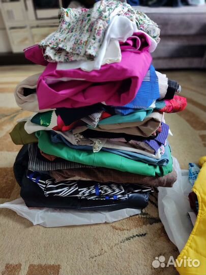 Много вещей на девушку (девочку) S M