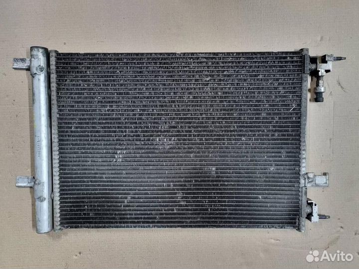 Радиатор кондиционера Opel Astra J GTC
