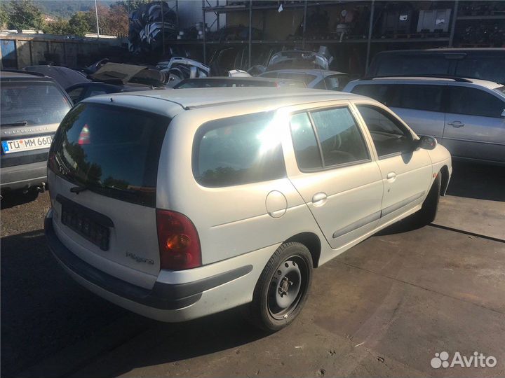 Разбор на запчасти Renault Megane
