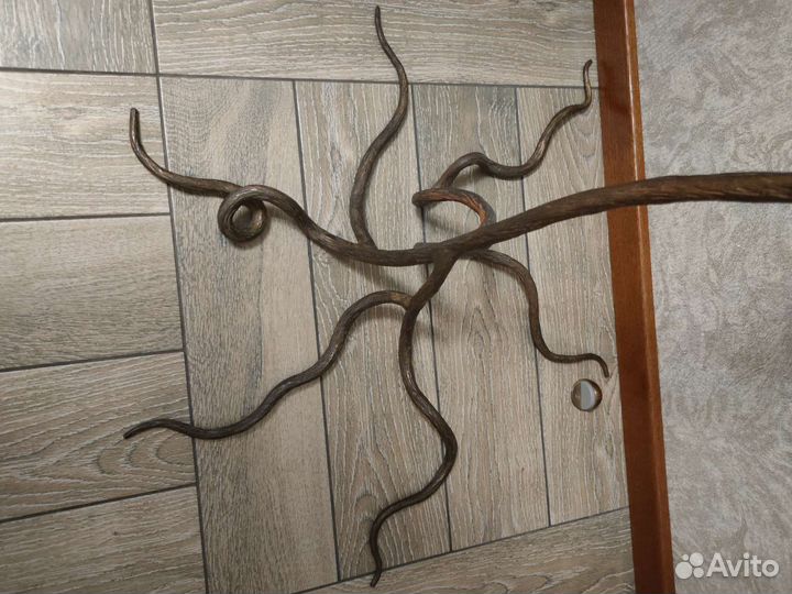 Вешалка напольная кованая