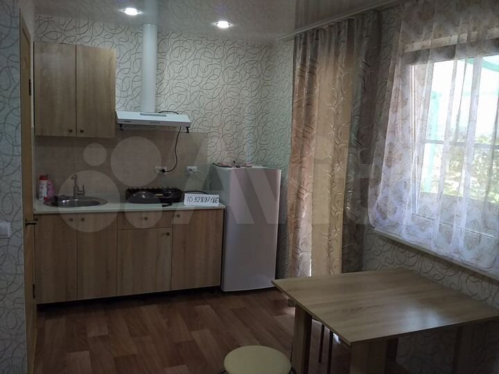 Комната 20 м² в 2-к., 1/2 эт.