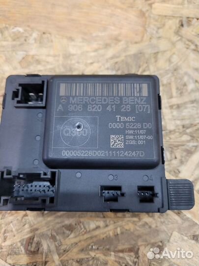 Блок комфорта Mercedes-Benz Sprinter W906 (2006—20