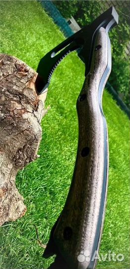 Топор тактический 