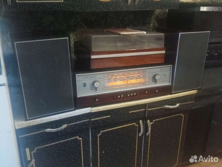 Проигрыватель винила СССР