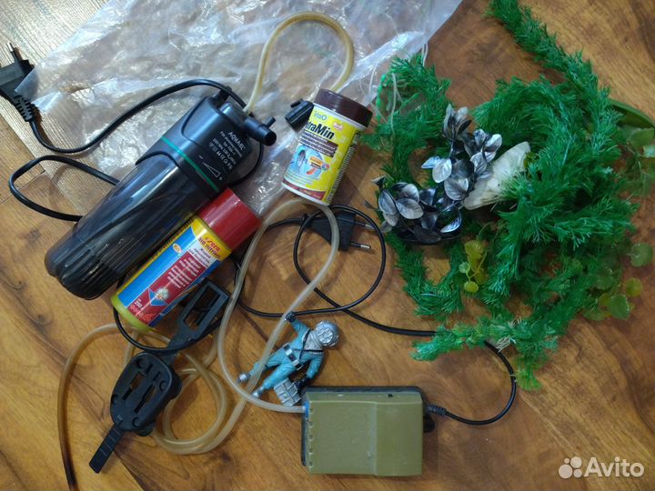 Новый фильтр и другое для аквариума