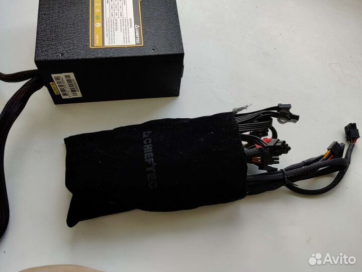 Модульный блок питания 750w 90 gold