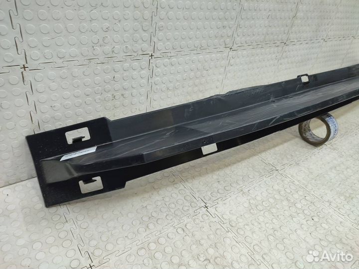 Абсорбер бампера передний Toyota Land Cruiser 300