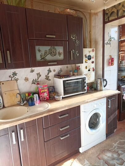 2-к. квартира, 42 м², 3/5 эт.