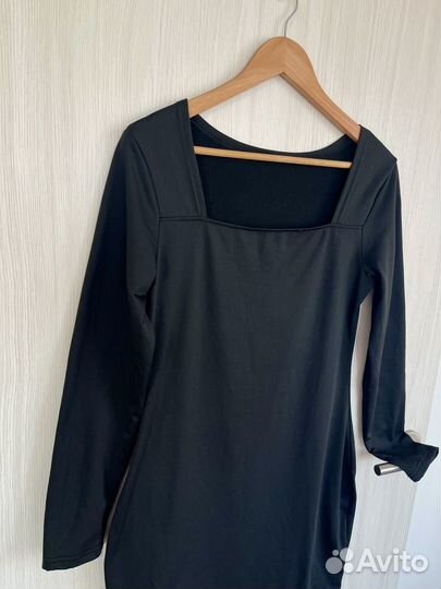 Черное платье