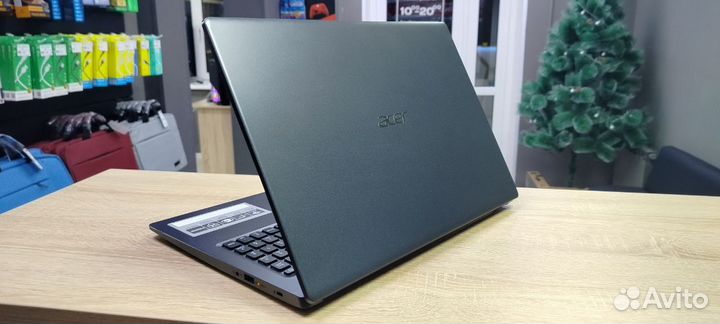 Ноутбук для учебы и развлечений от Acer