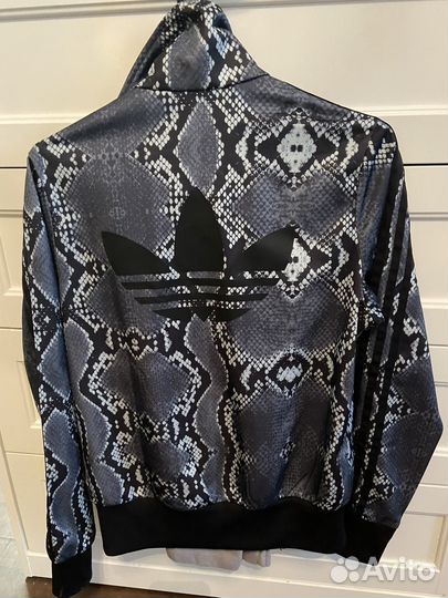 Спортивный костюм adidas