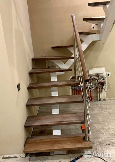 Перила деревянные с установкой