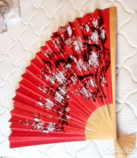 Веер из бамбука японский
