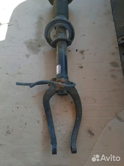 Амортизатор передний Хендай Соната 4