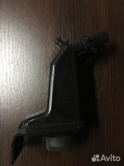 8e0422373b Audi Бачек гидроусилителя