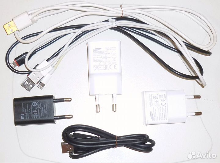 Разные сетевые и авто-адаптеры и кабеля, цены от: