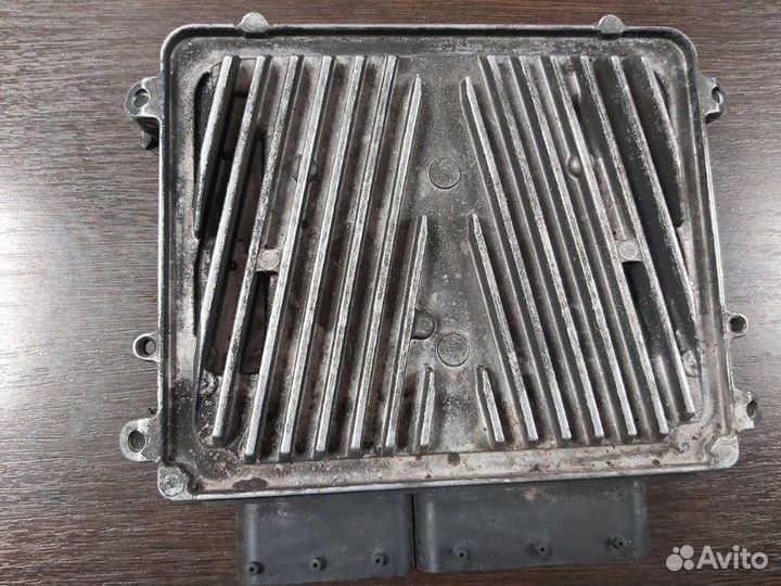 Блок управления двигателем Mercedes R 350 W251