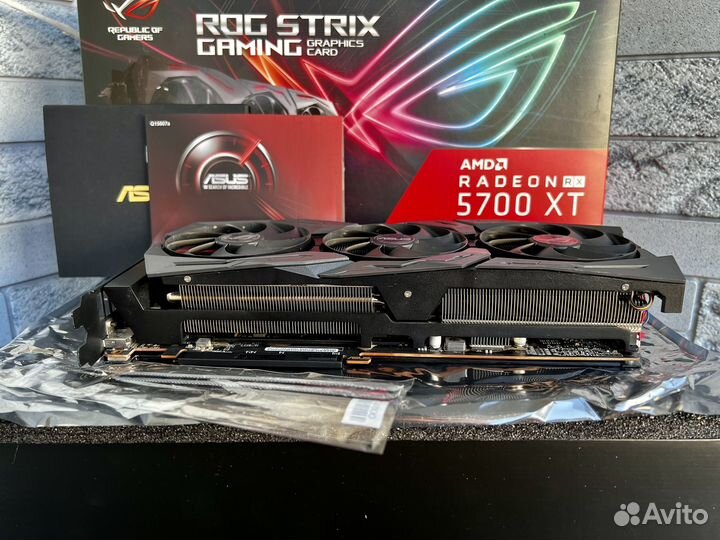 Видеокарта Rx 5700 XT 8GB Asus Rog Strix OC/Пломба