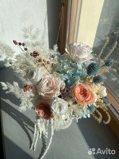 Композиция из стабилизированных цветов