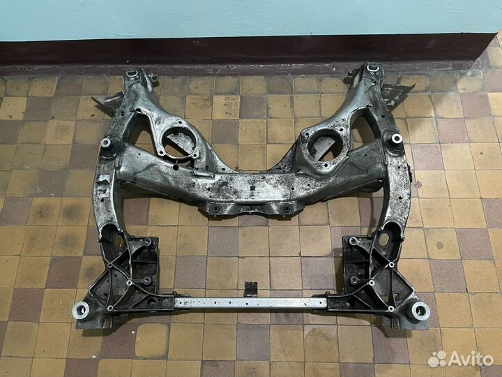 Подрамник передний BMW 5 F10, N57D30A, зад. привод