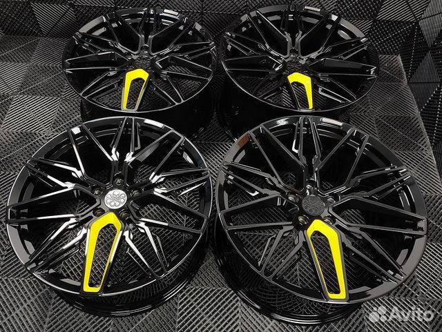 Кованые диски GT Forged R22 на Porsche Panamera