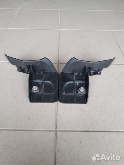 Брызговики средние toyota Ractis 120