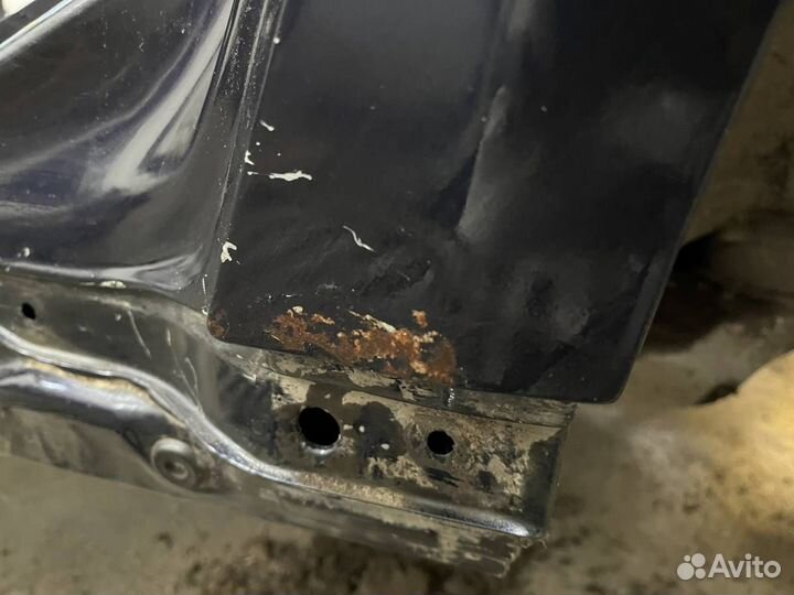 Крыло заднее левое BMW 7-Series