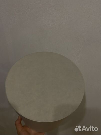 Ккробка подарочная круглая