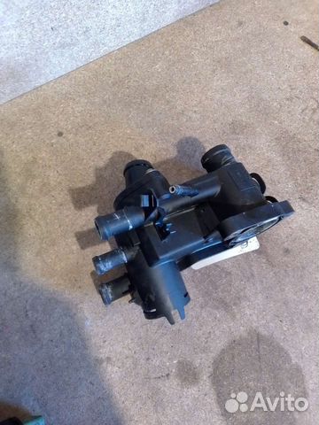 Корпус термостата Skoda Octavia A5. 1.4 л