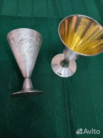 Продаю серебряные рюмки 916 пробы