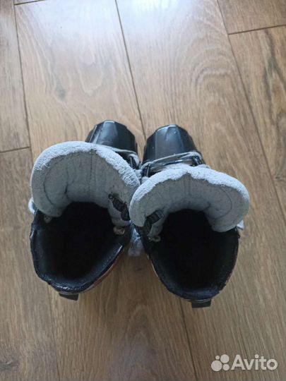 Хоккейные коньки bauer vapor X700