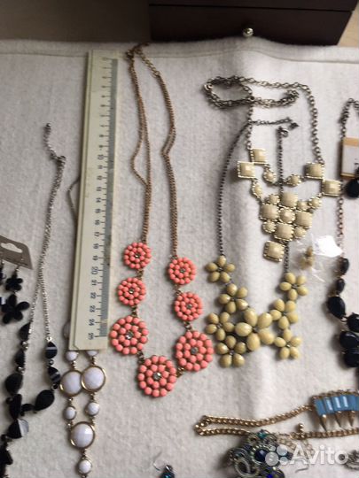 Ожерелья пакетом