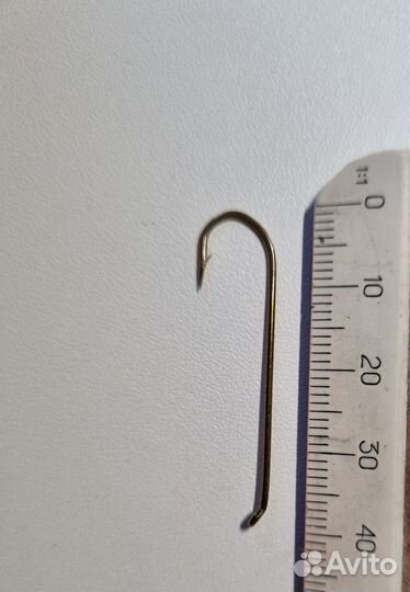 Крючки рыболовные