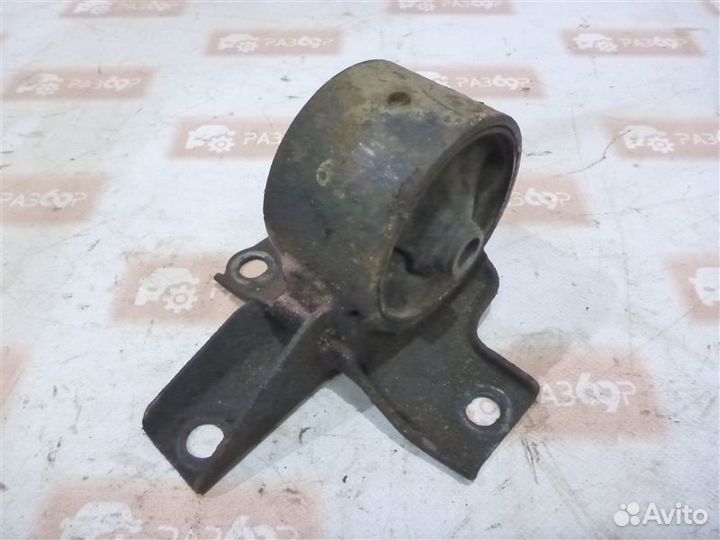 Опора двигателя передняя правая Mitsubishi Galant