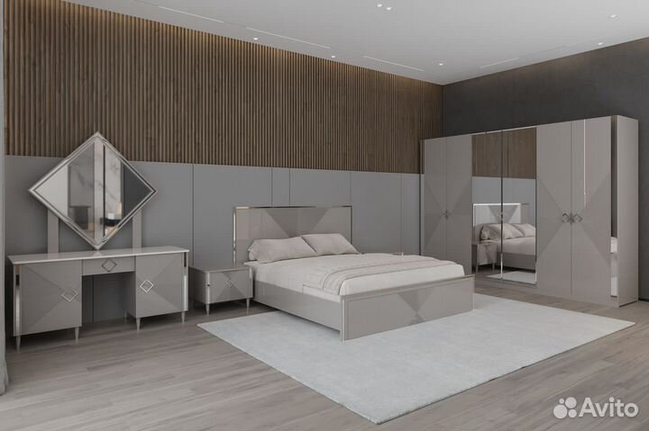 Спальный гарнитур